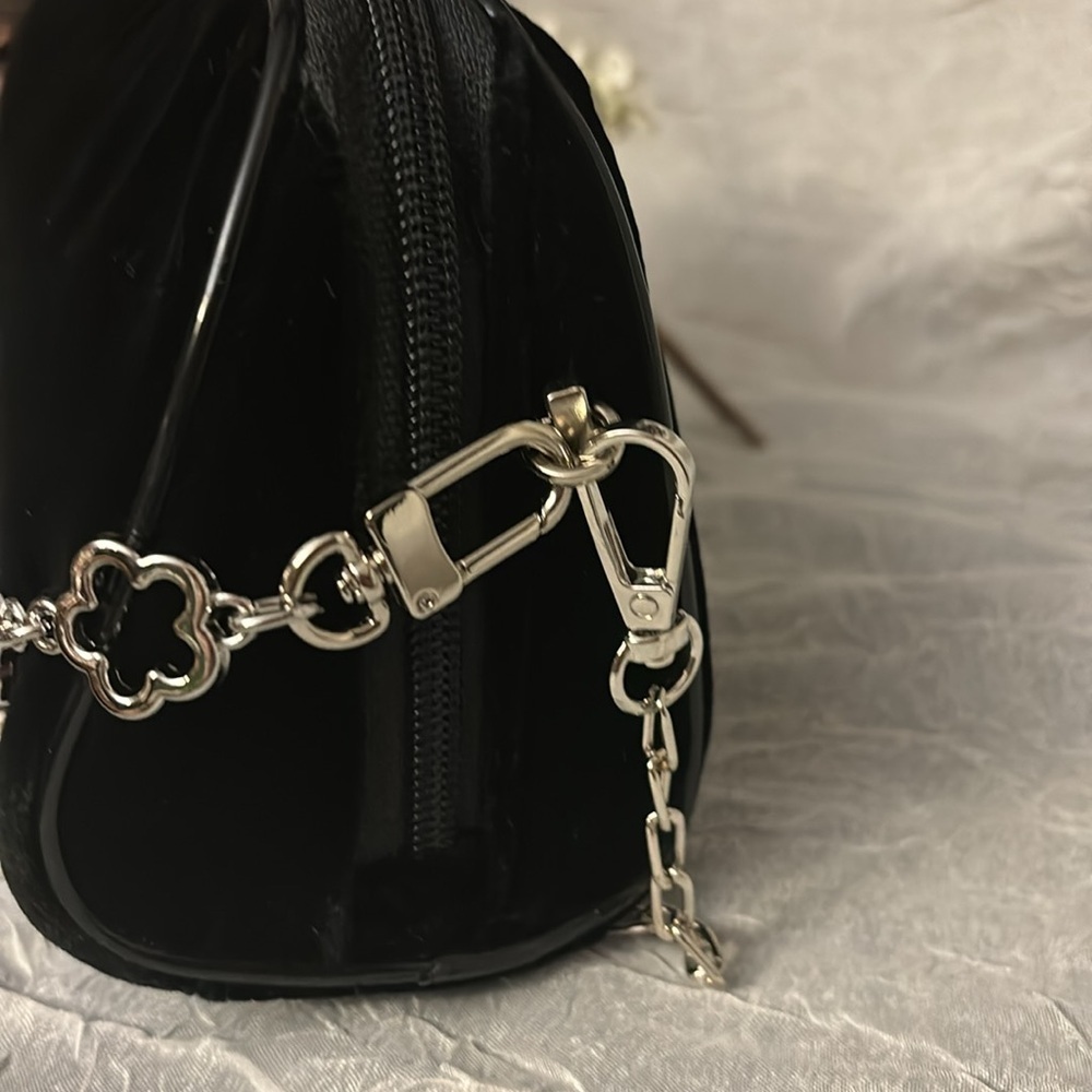 Chanel bundle - Picture 3 of 8